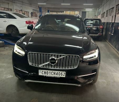 Volvo repair in Delhi